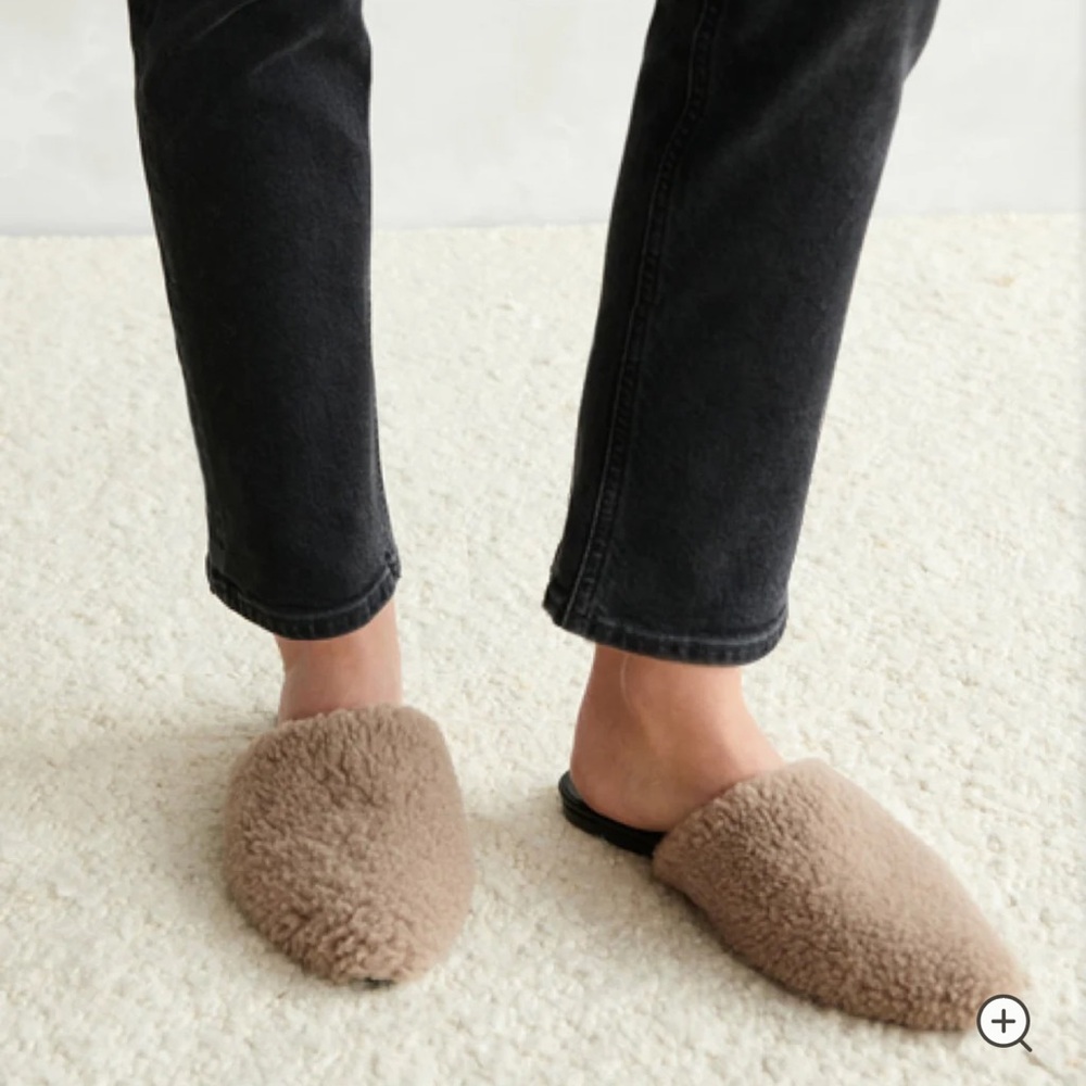 Jenni Kayne Shearling Mule Taupe Size 39 - Like New!